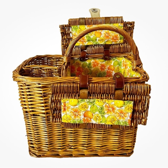 Vintage 1970’s Wicker Wine and Cheese Picnic Basket Citrus Lined Retro Rattan - Picture 1 of 15